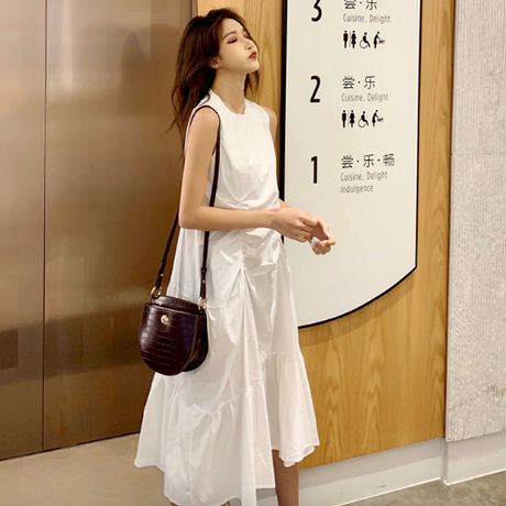 5cec96dfd211bf626b1f4f9f