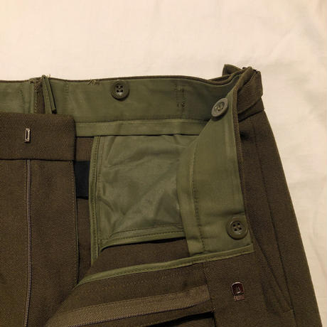 5bf24fde50bbc334aa0000ef