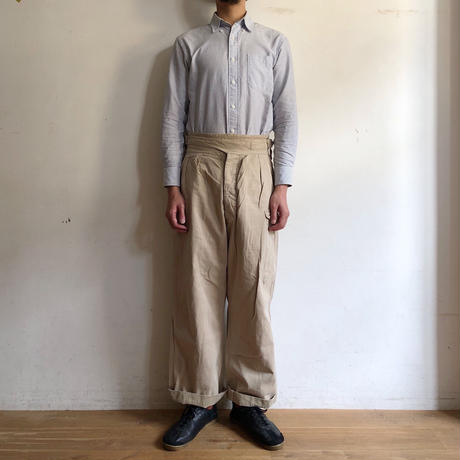 5bfd205cc49cf3412d0003a3