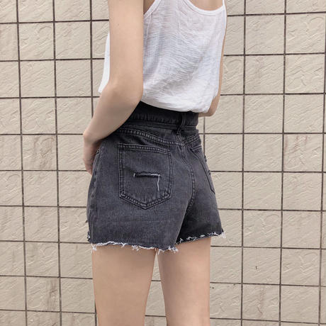 5ccec7e40b92117be231efb3