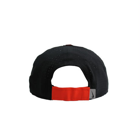5a28bf74f22a5b5eaf002a47