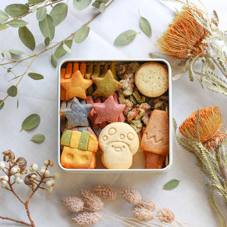 かわいいクッキー缶 Stores