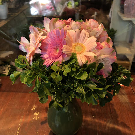 お誕生日に キラキラガーベラと季節のお花のブーケsサイズ 花fusa S Store