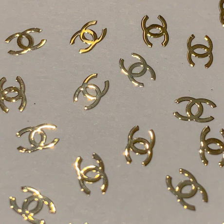 ネイルアクセサリー Stores