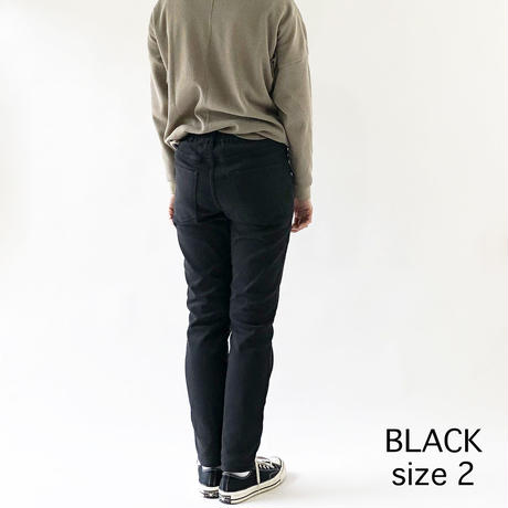 5c6ba526aee1bb3c1db141fd