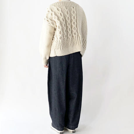 5bd80897a6e6ee446a00049b
