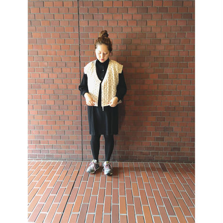 5bb853165496ff30a0000100