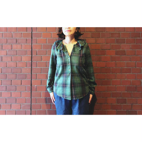 5bd4255c5f78660e80000528