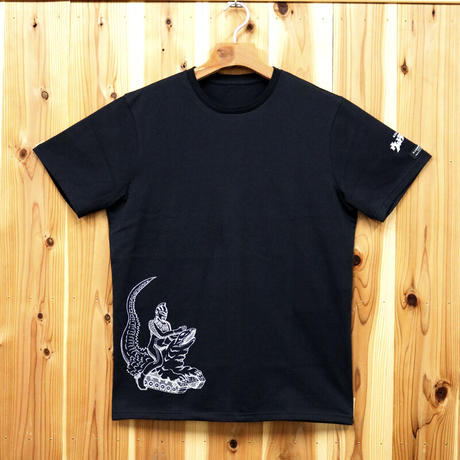 キャラクターｔシャツ Stores