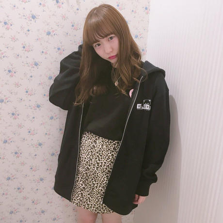 5b4594135496ff5af60005b2
