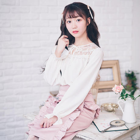 5b3604b15f786652e70019c6