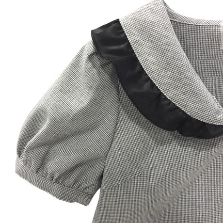 172SH11【再入荷】【Mieux】細チェックサテンフリルシャツ