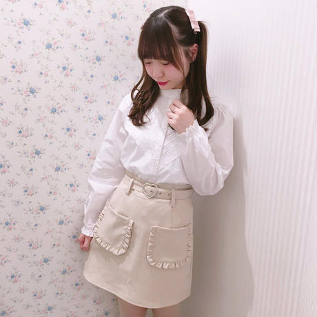 5c13723a2a28627a2acfb7bd