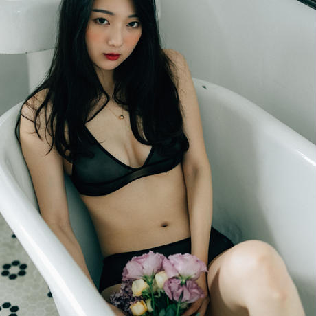 5b011ba950bbc33e730036e1