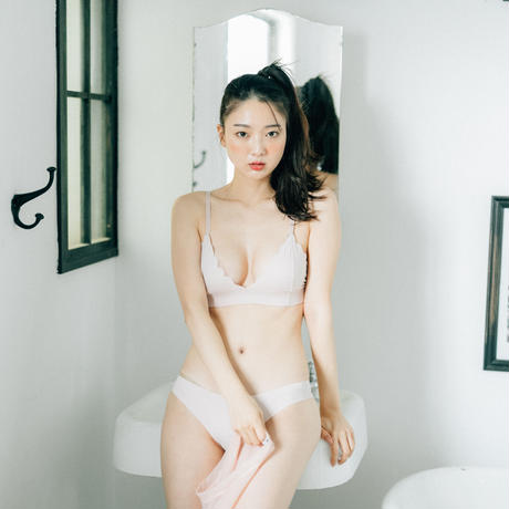 5b05850c122a7d18e8000c07