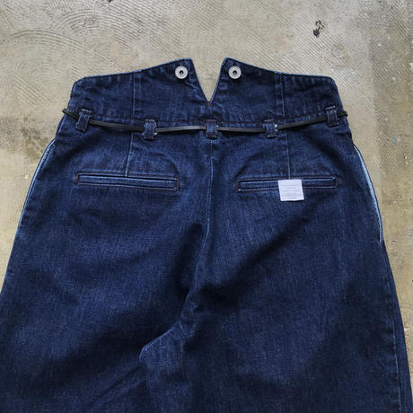 5cecd455d211bf7f85ab2985
