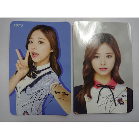 TWICEtv ツウィ　2枚セット TWICE ツウィ THISISFOR musickorea トレカ 2枚セット - メルカリ