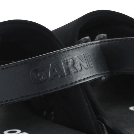 5acf25af122a7d12c5000b3f