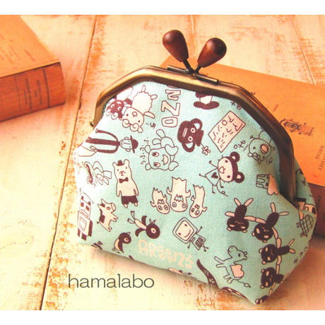 5cd22282d211bf06a7442f50