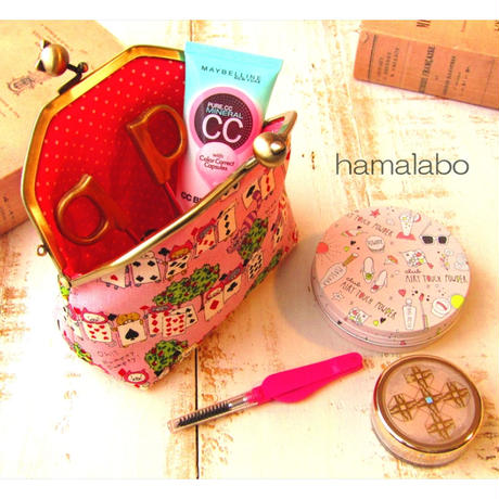 5cd22282d211bf06a7442f50
