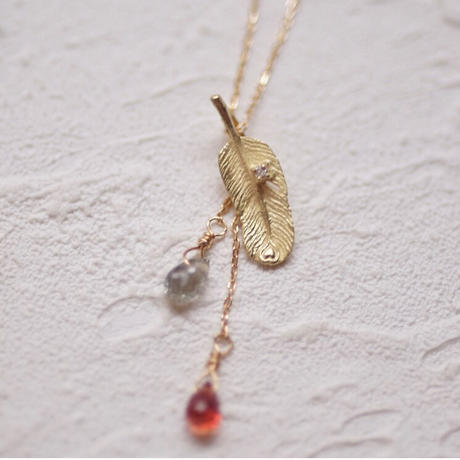 天使の羽根 Stores