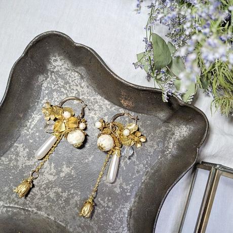 ピアスケース Stores