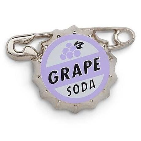 カールじいさんの空飛ぶ家』人気商品ラッセル少年のピンバッジが再入荷