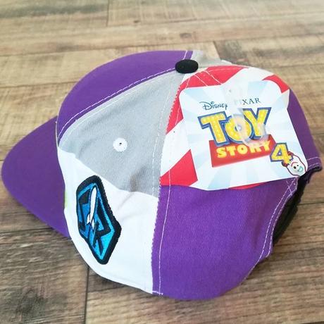トイストーリー4』 バズライトイヤーのスナップバックキャップ が入荷
