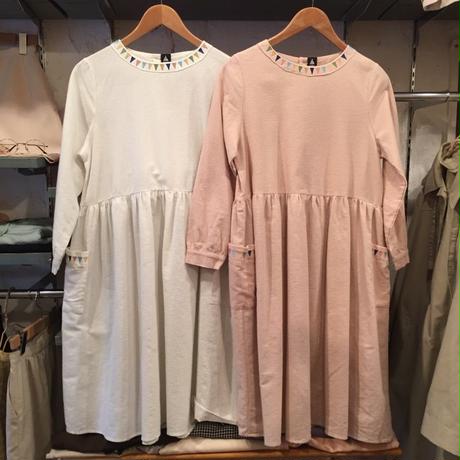 588c12fb9821cc3ef400ad4e
