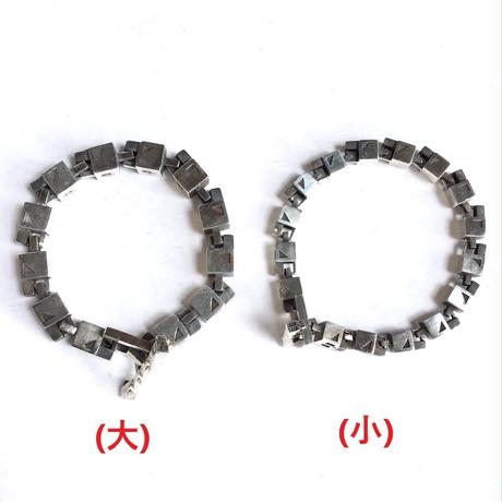 5d6cb35de4fc39608f77f7fb