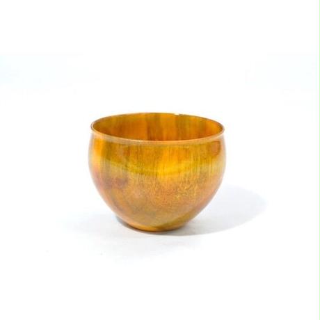 木製栃材を使用したカラフルなぐい呑みです Ochoko　Colorful　イエロー　SX-0653