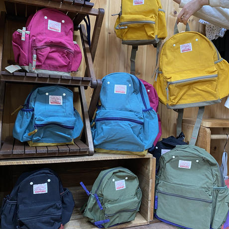 デイバッグ Stores