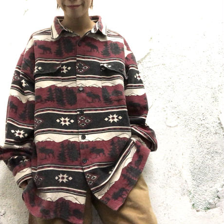 5b9772d55496ff4db30000bd