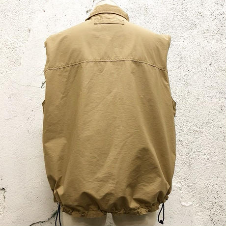 5ad1d085122a7d7de90000e1