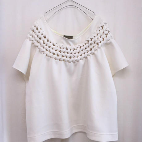 5c9308fc53053d4dd0a56045