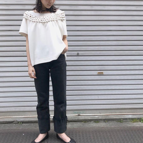 5c9308fc53053d4dd0a56045
