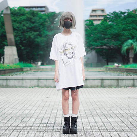 5f12586113a48b5ee5b01d22