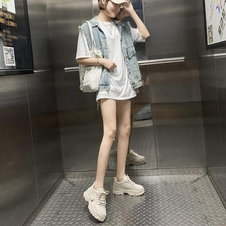 5d908662ff78bd61c6294192