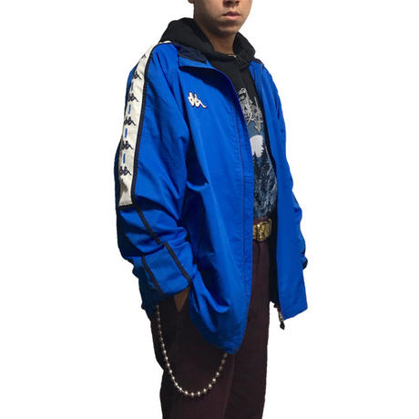5a805a37ed05e63dae0095b4