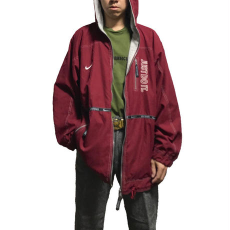 5bd8615950bbc30d960002a2