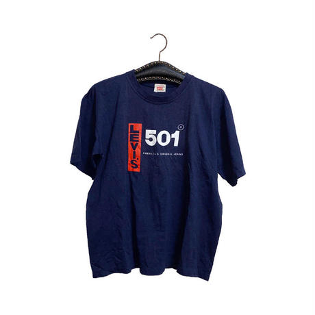 5e7601f42a9a4217d9e0f69c