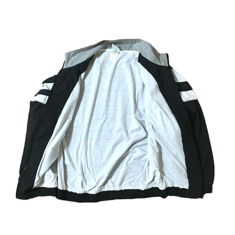 58dd20db1f4375a724003ef9