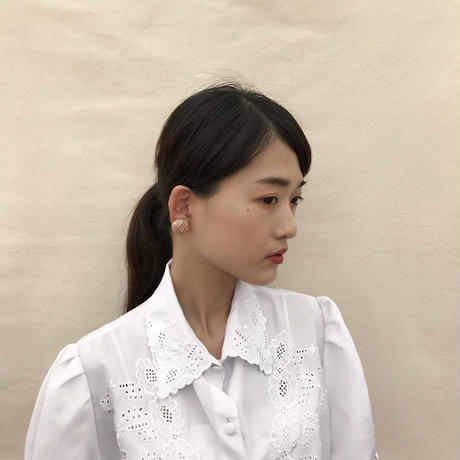 5b7581a65f78666e150024f1