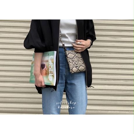 5cc7e79ff897542cb5b52ab9