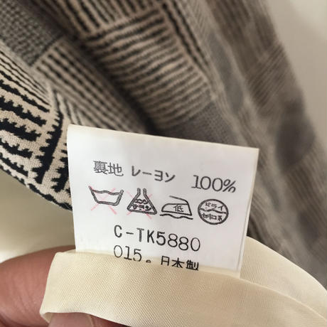 5913bc6dc8f22c82a4000eca