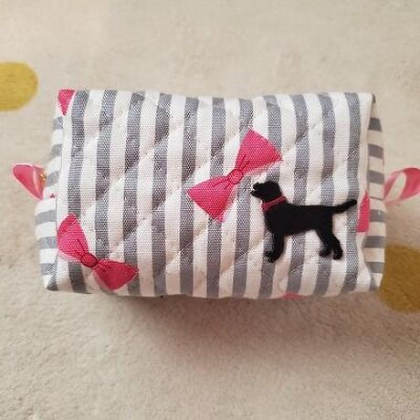 可愛いポーチ Stores