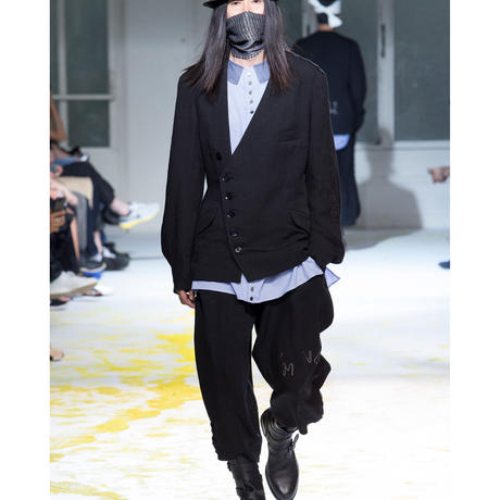 変形デザイン Stores