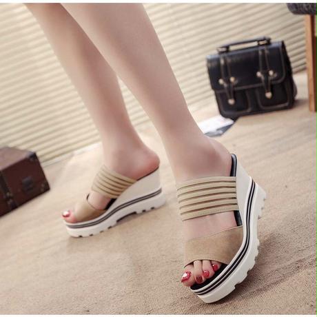 5ec2312bcee9ea70e801272d