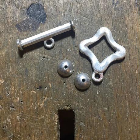 5ac7dabf50bbc31321000710