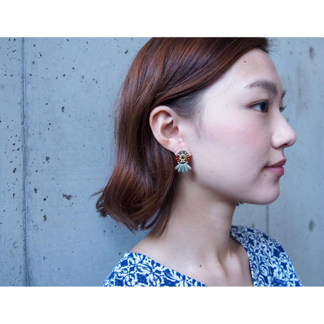 5b1652aa122a7d4c550001fb